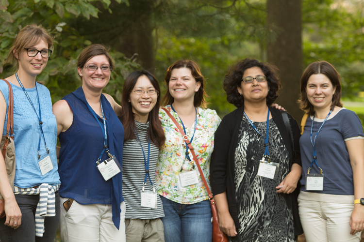 IMG_3779_Maren Diepenbruck_Claire_Morgan_Atsuko_Miki_Martyna_Adamowicz-Brice_Smita_Kulkarn_Irina_Bure.jpg